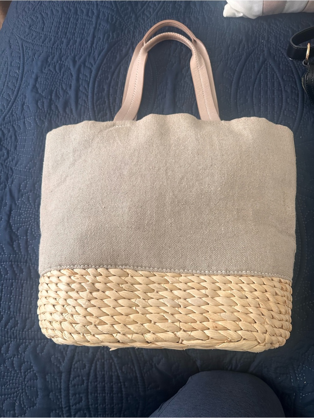 Margot purse Neutral Two-Tone Straw Tote with Tassel Detail - Picture 2 of 8